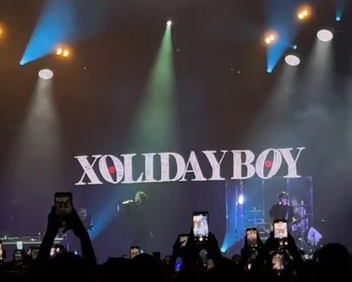 Песня, которая тронула всех: выступление Xolidayboy в Приморье